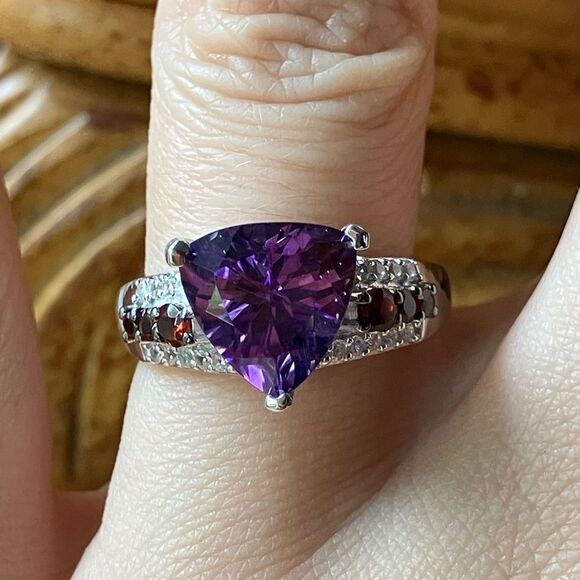 Moroccan Amethyst Red Garnet Sterling Silver Ring Size 7 - Picture 1 of 9